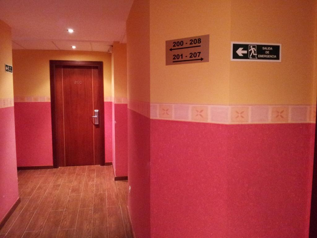 La Cava Hotel กาบาเนส ภายนอก รูปภาพ